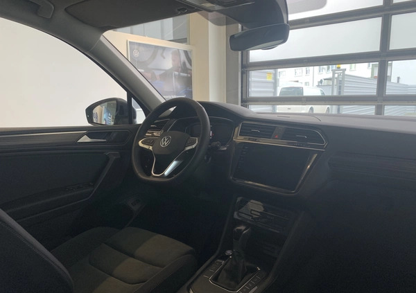 Volkswagen Tiguan Allspace cena 216980 przebieg: 9, rok produkcji 2023 z Frampol małe 46
